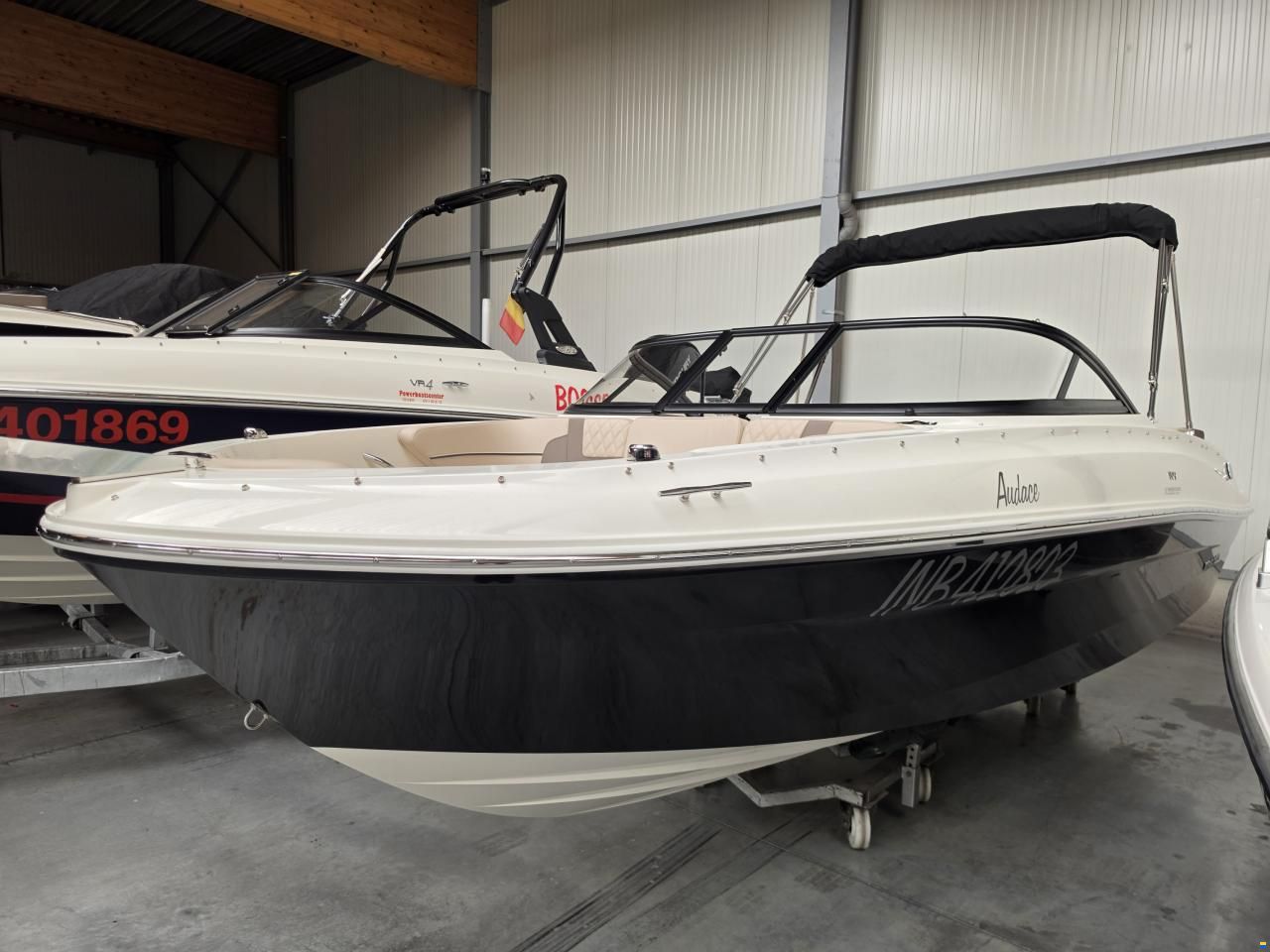 Bayliner VR4