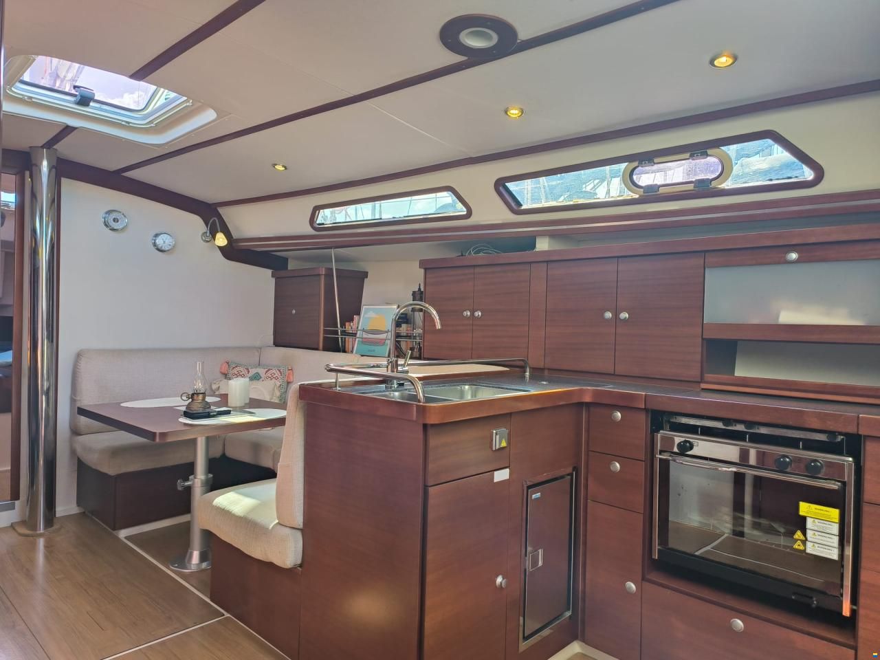 Hanse 400