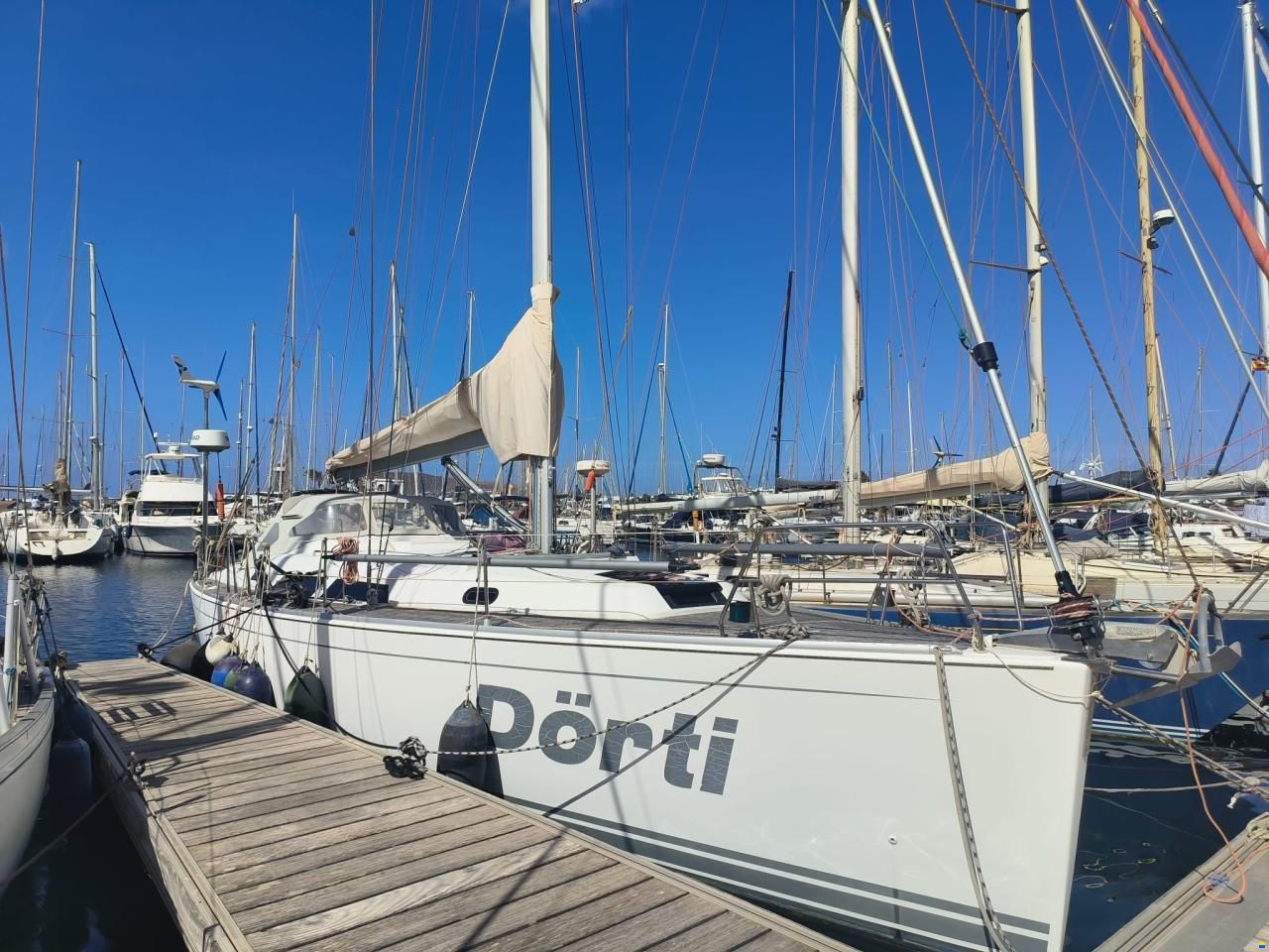 Hanse 400