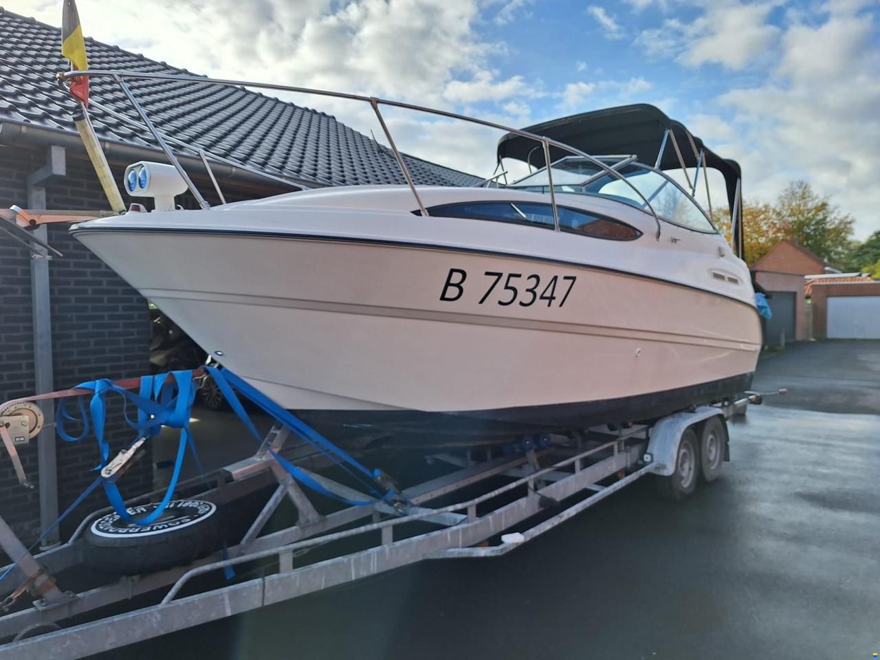 Bayliner 245 cruiser