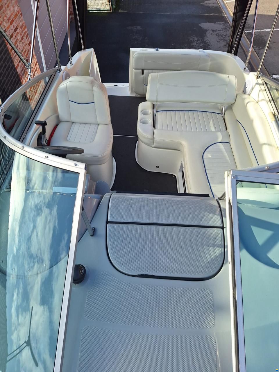 Bayliner 245 cruiser