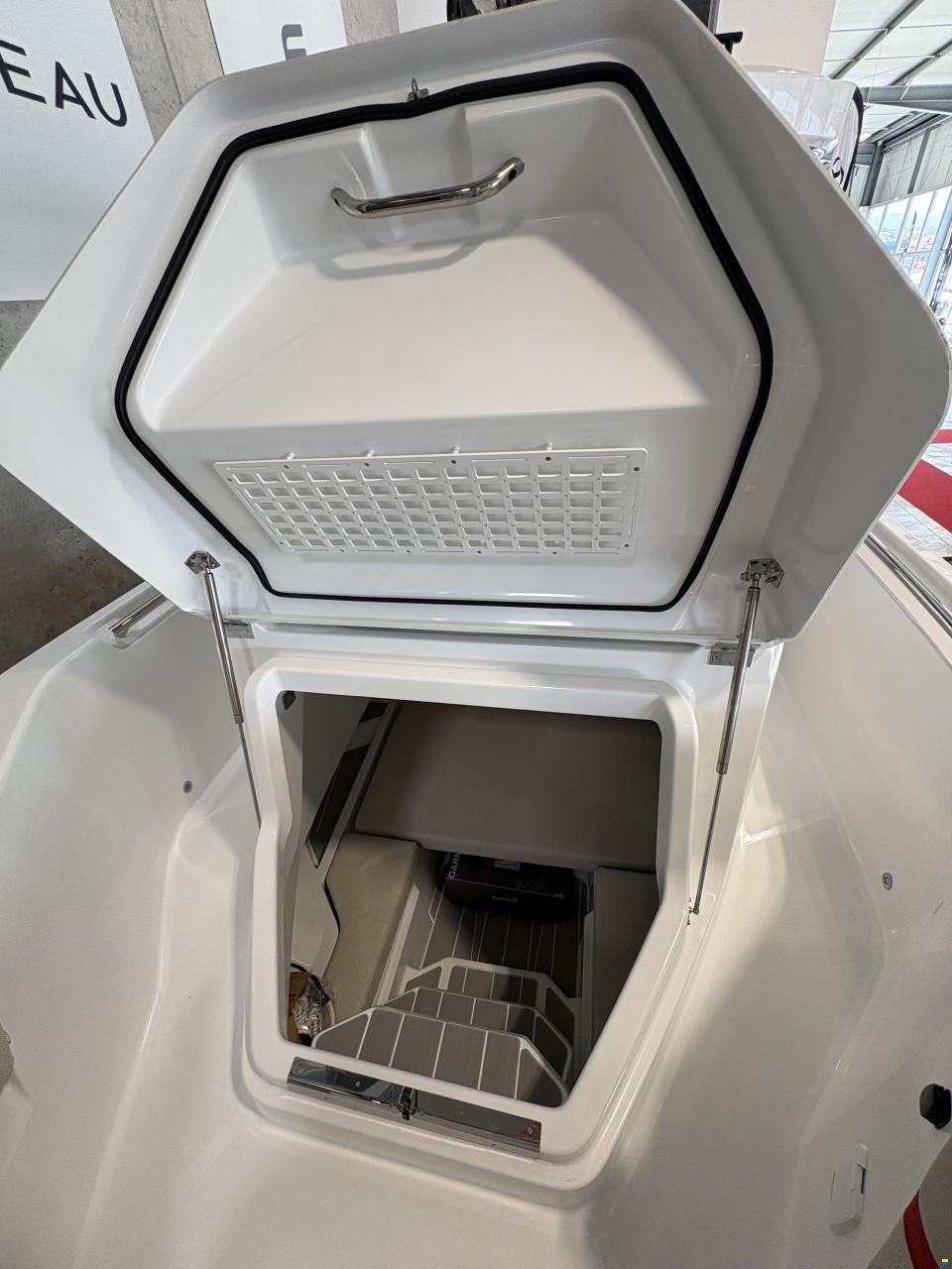 Wellcraft 28 t-top