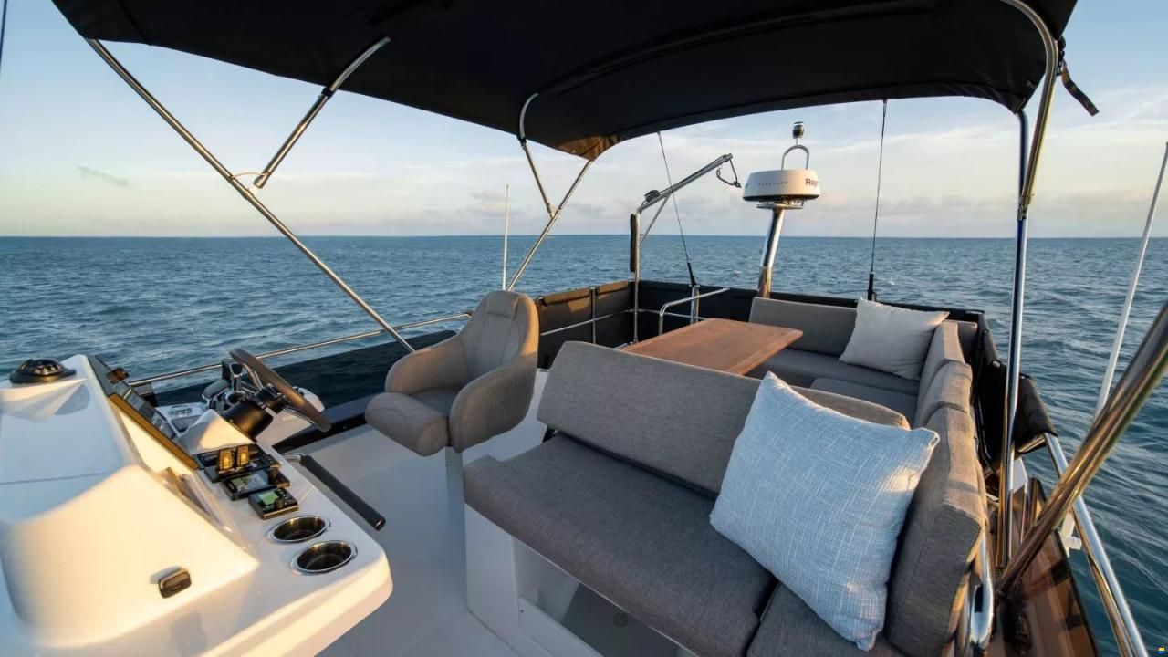 Beneteau Swift Trawler 37