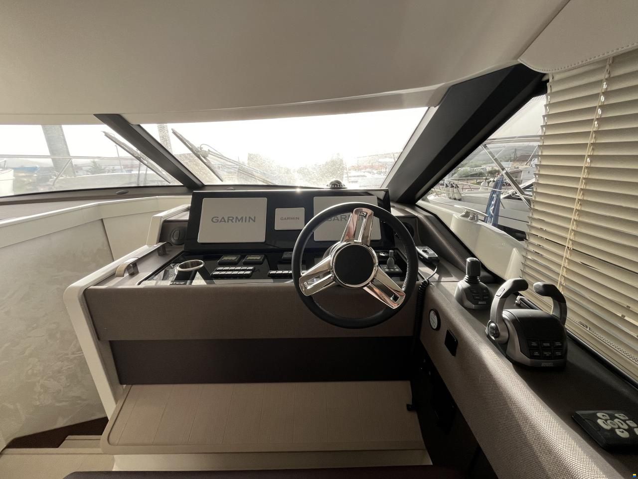 Prestige F4.9