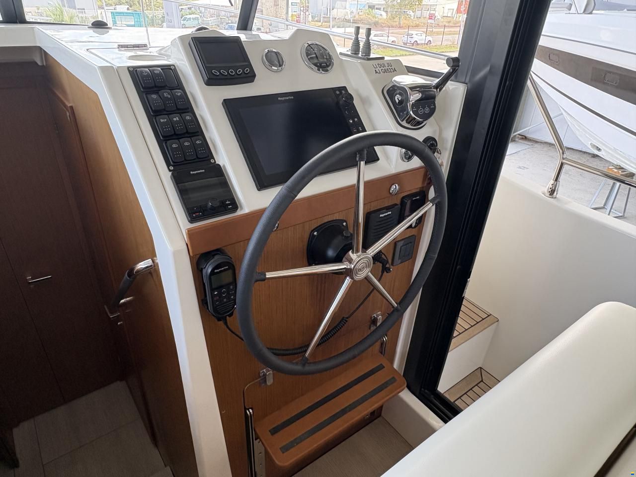 Beneteau Swift Trawler 35