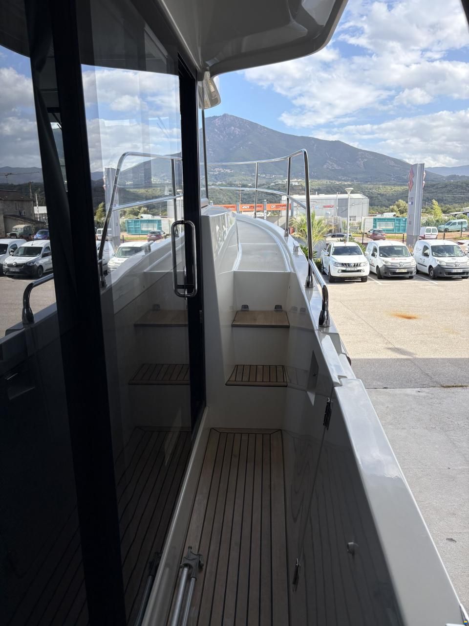 Beneteau Swift Trawler 35