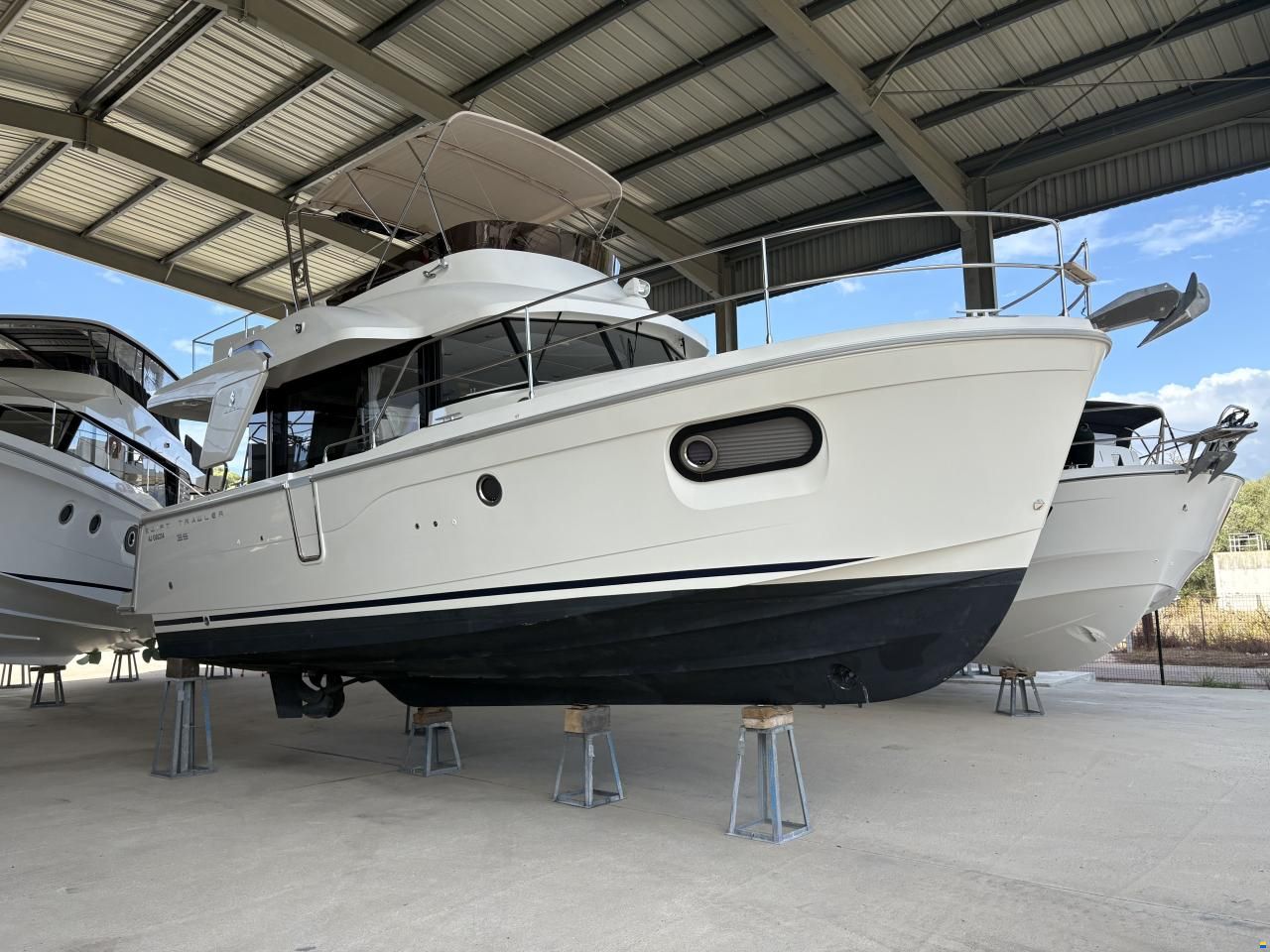 Beneteau Swift Trawler 35