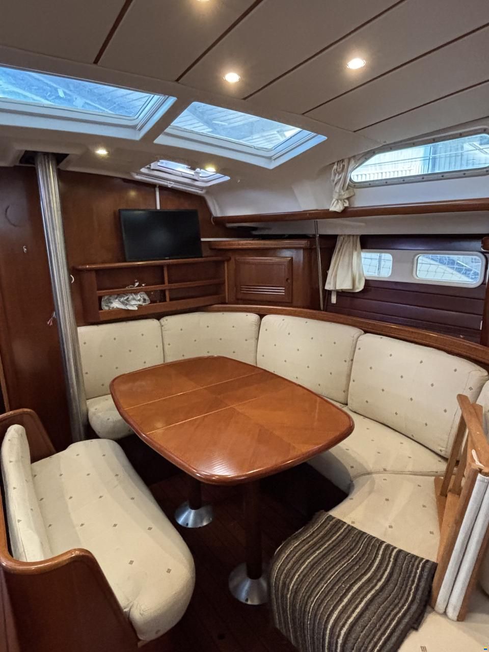 Beneteau Océanis 423