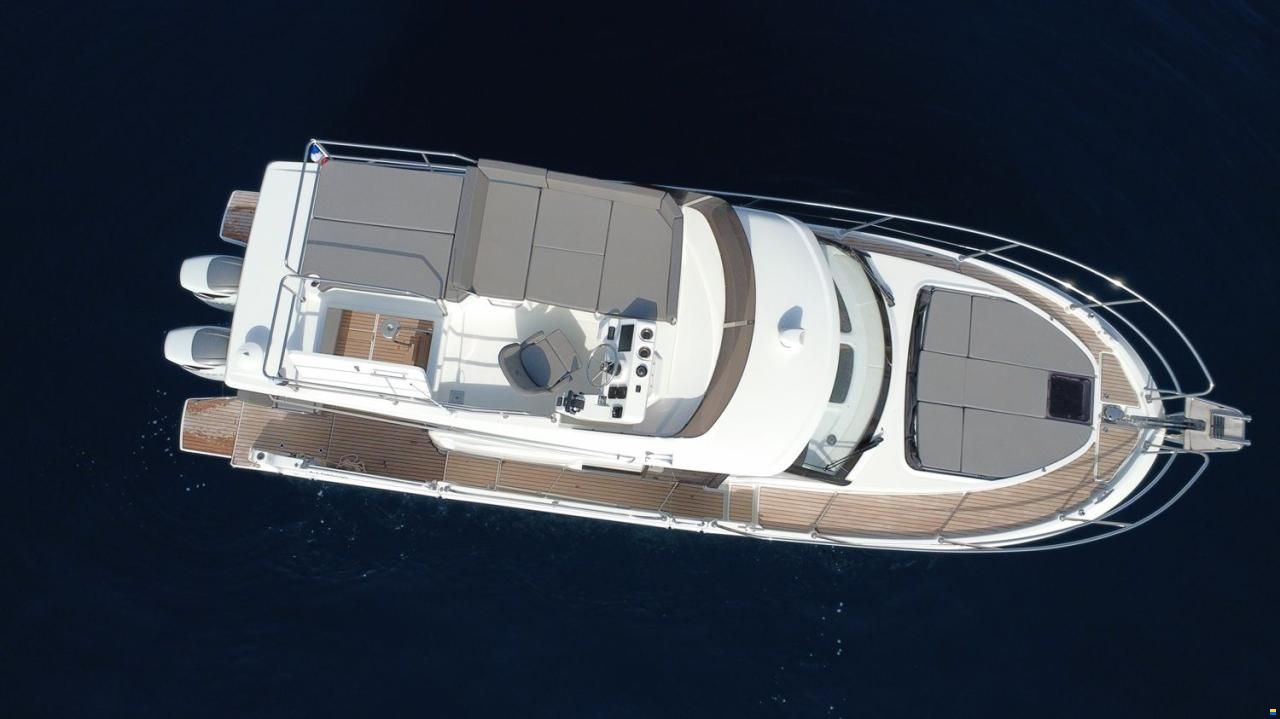Beneteau Antares 11 Fly