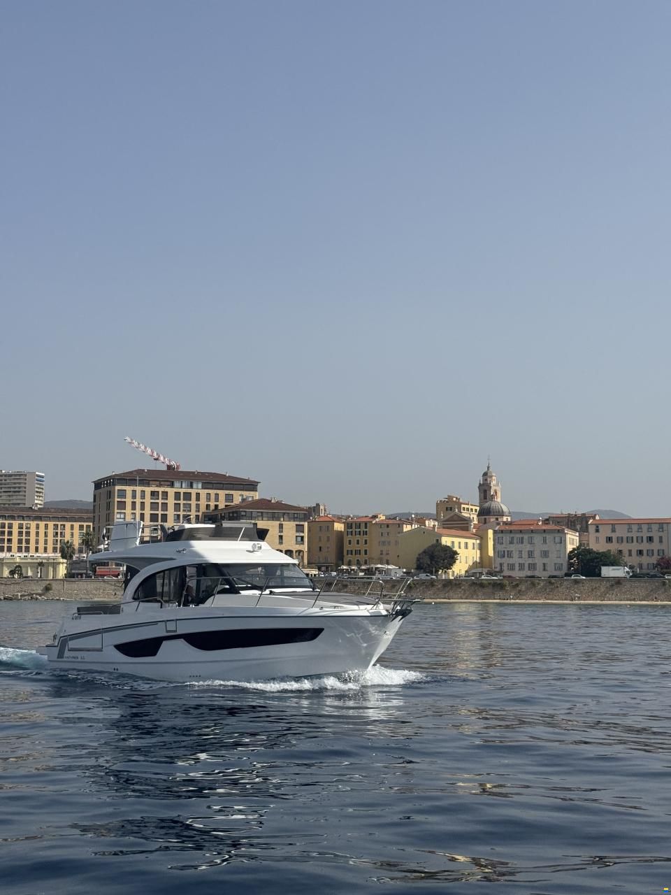 Beneteau Antares 11 Fly
