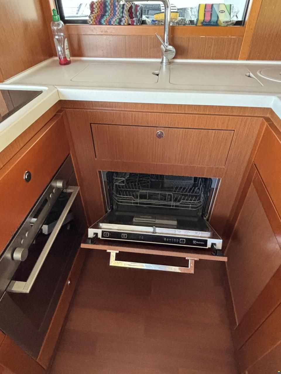 Beneteau Swift Trawler 50
