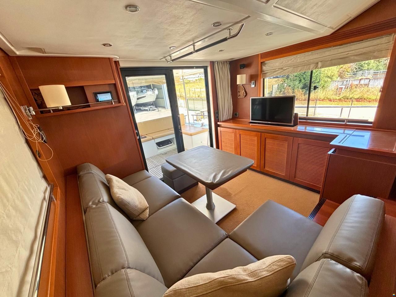 Beneteau Swift Trawler 50