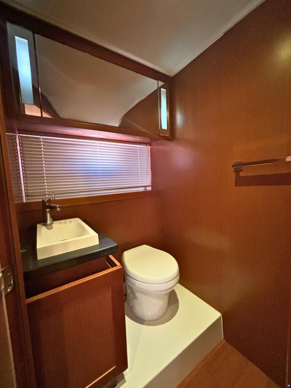 Beneteau Swift Trawler 50