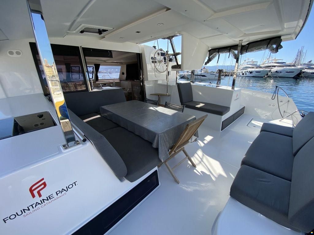 Fountaine Pajot Isla 40