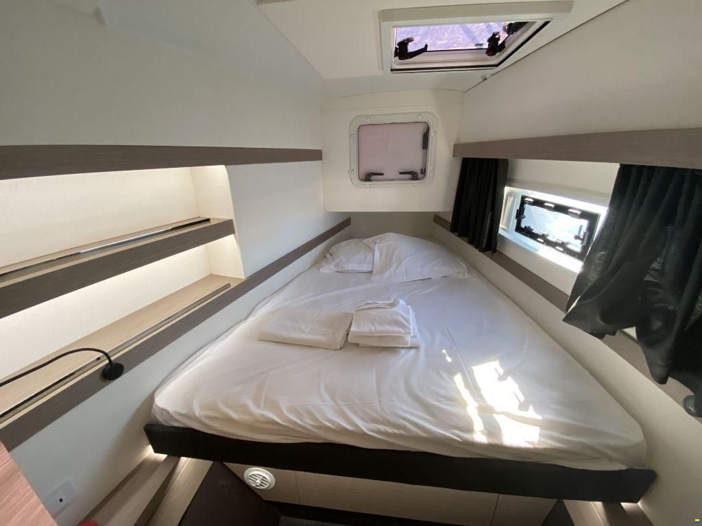 Fountaine Pajot Isla 40