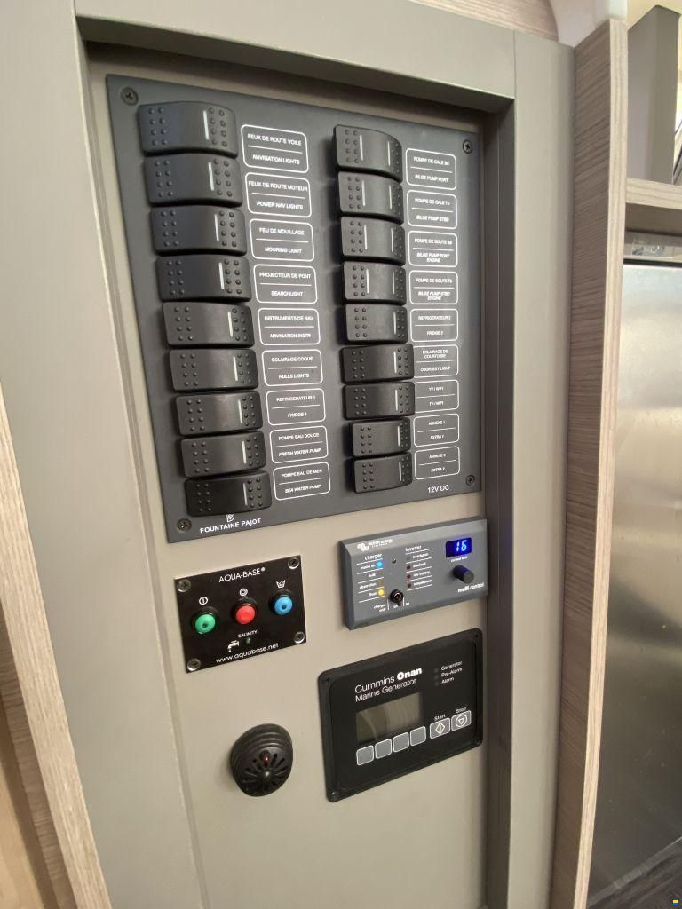 Fountaine Pajot Isla 40