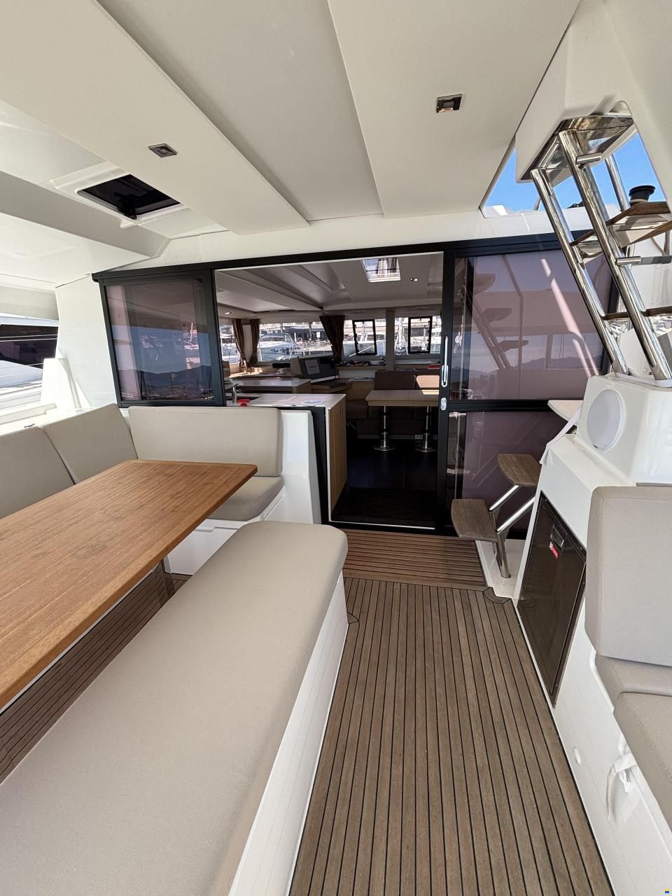 Fountaine Pajot Astrea 42
