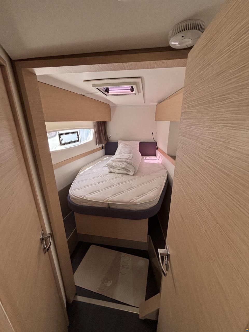 Fountaine Pajot Astrea 42