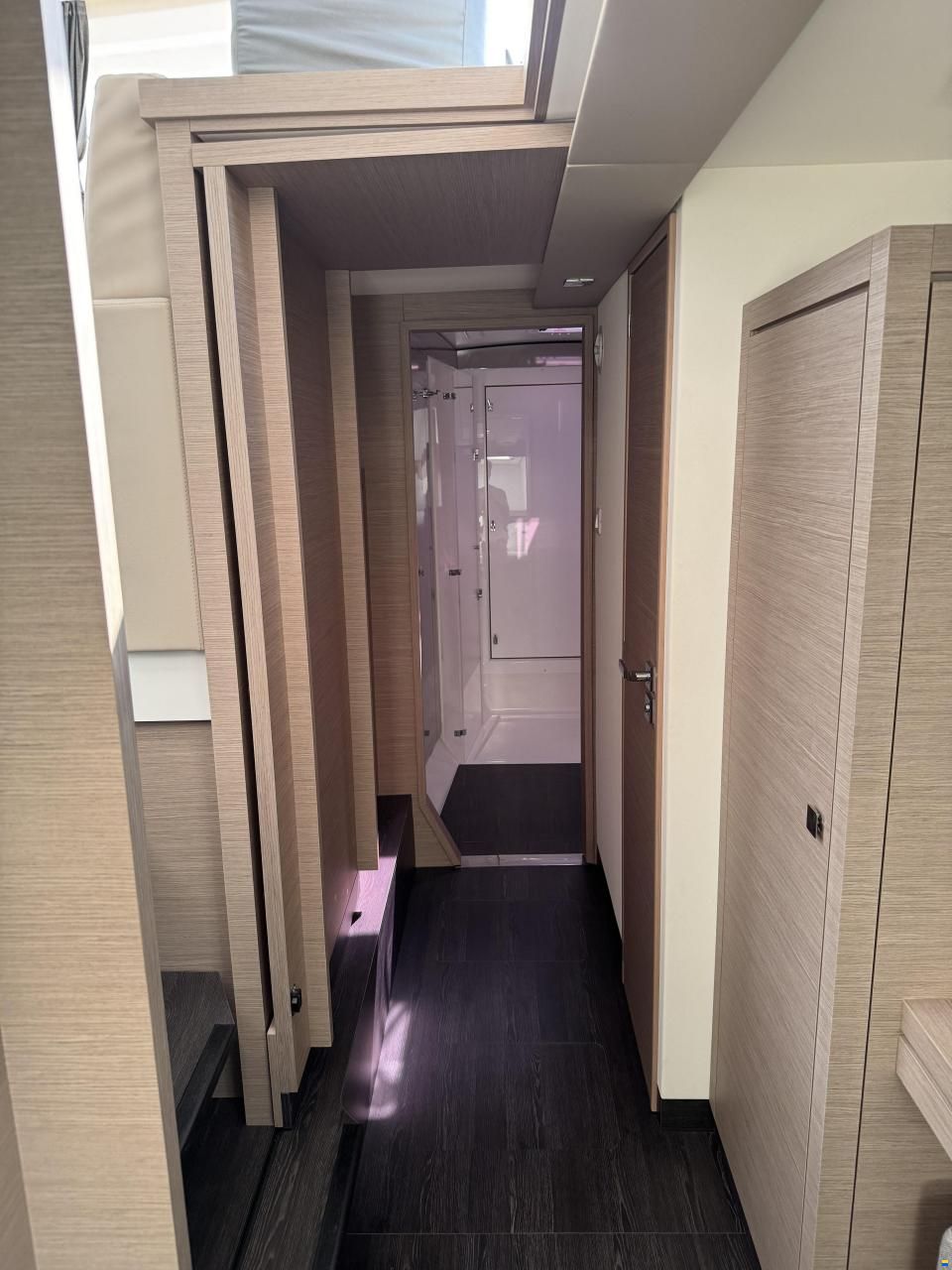 Fountaine Pajot Lucia 40