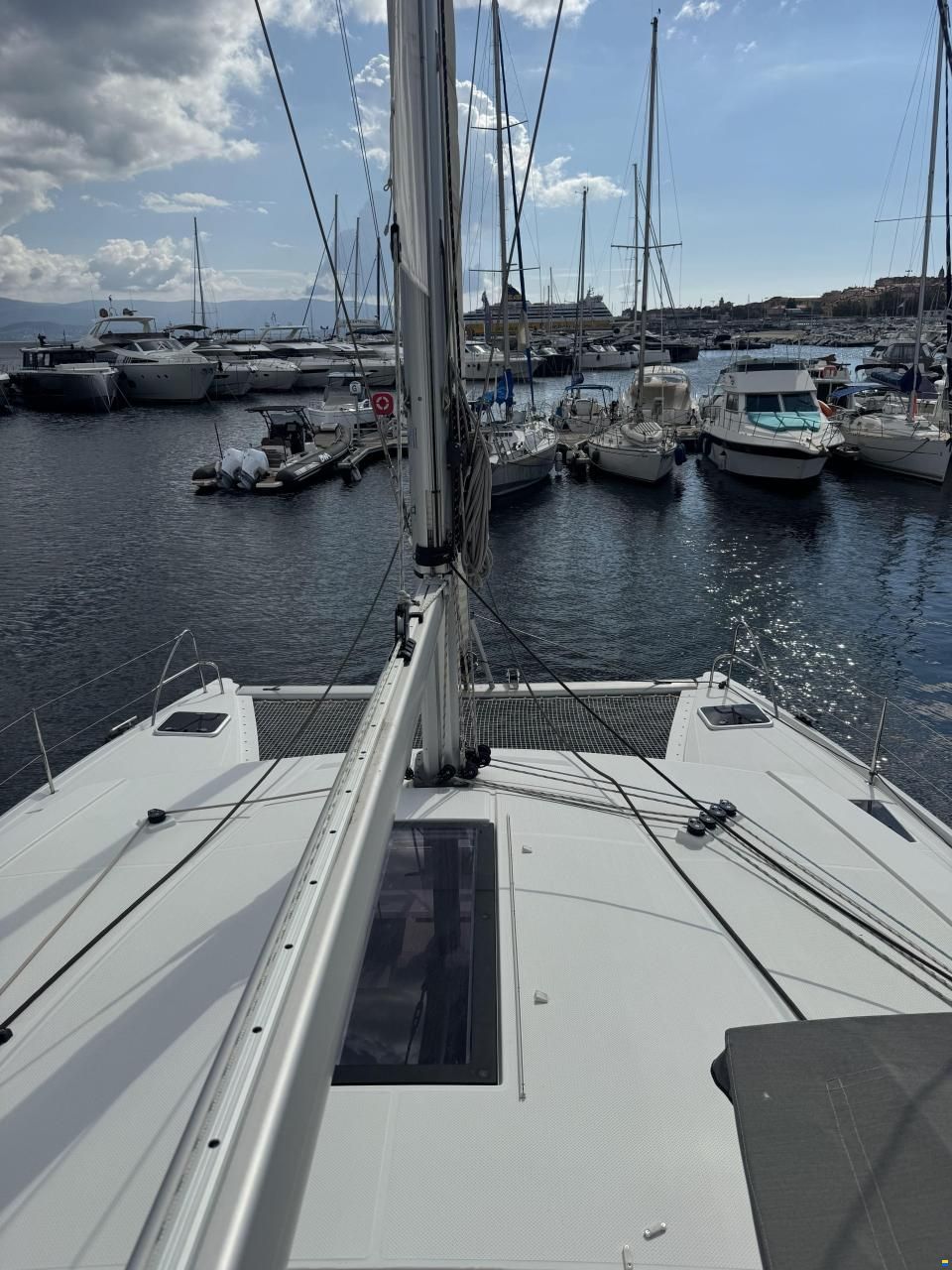 Fountaine Pajot Lucia 40