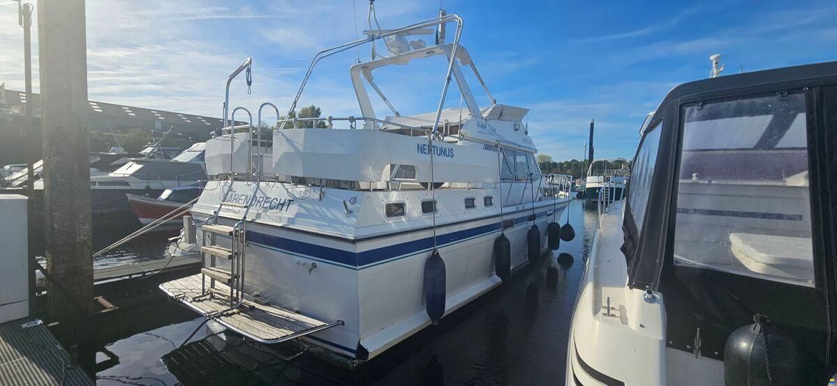 Neptunus 133 Flybridge