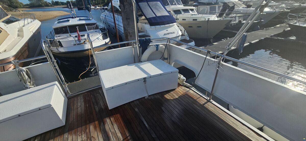 Neptunus 133 Flybridge