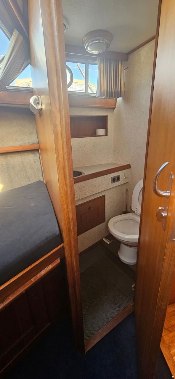 Neptunus 133 Flybridge