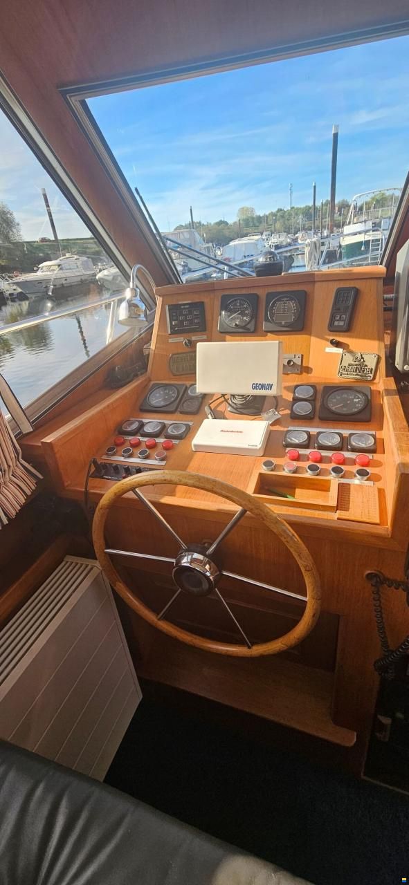 Neptunus 133 Flybridge