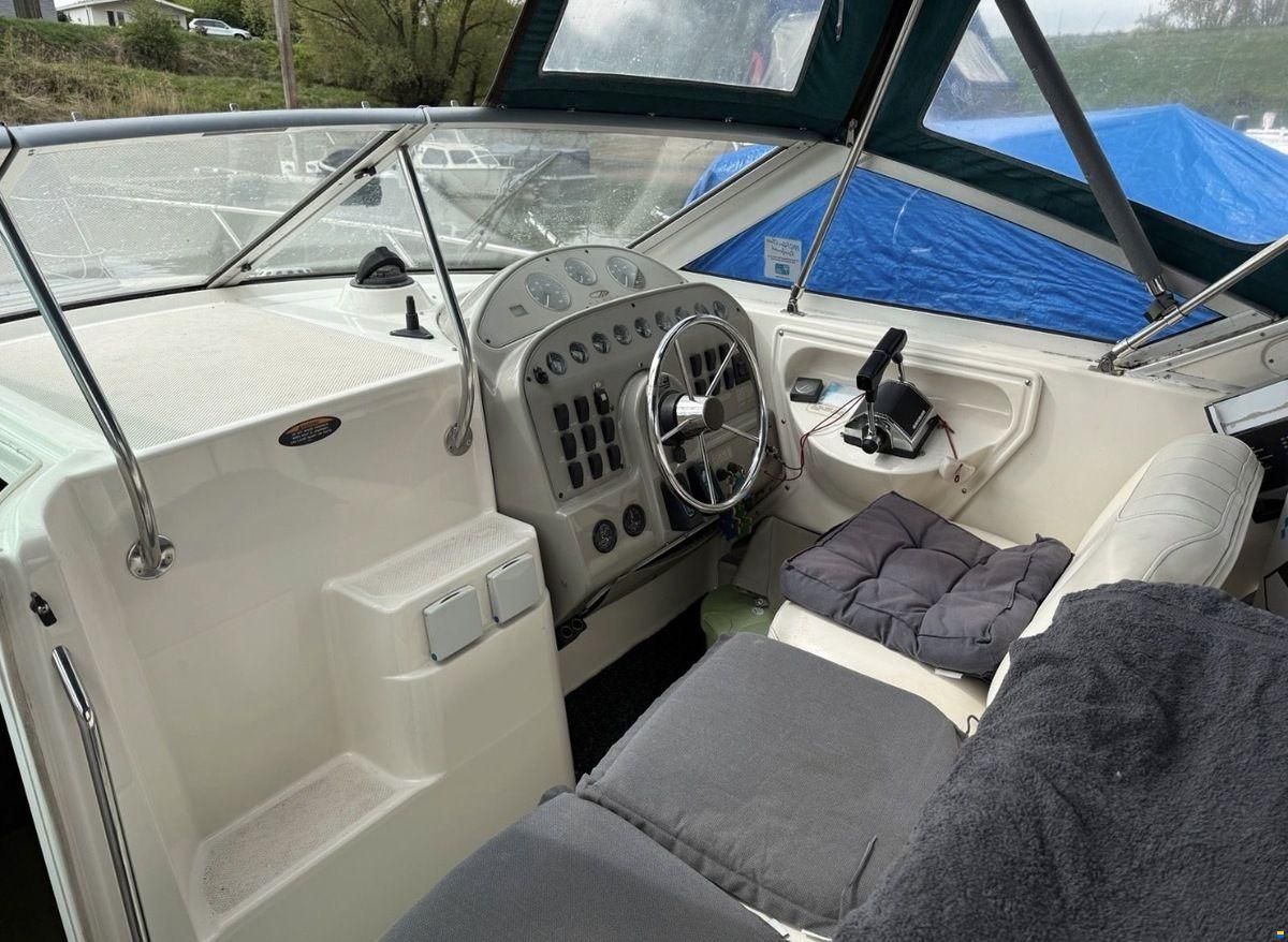 Maxum 2800 SCR