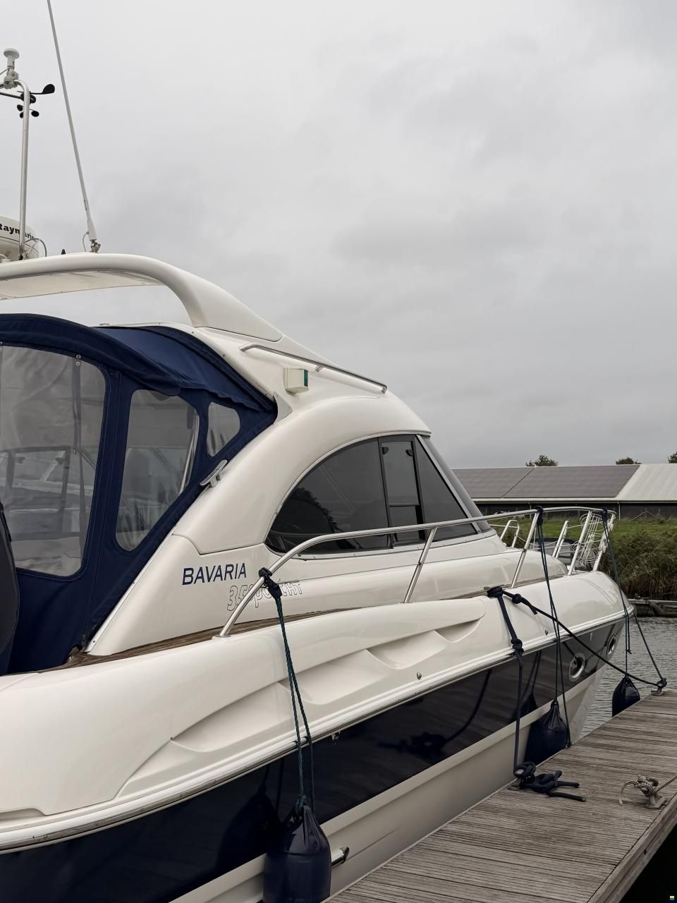 Bavaria 35 Sport HT 2xVolvo Penta D6 310