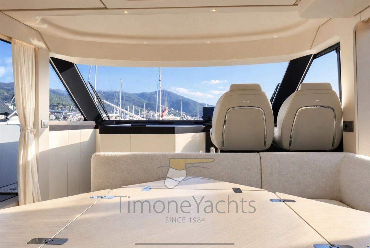 Azimut Seadeck 6