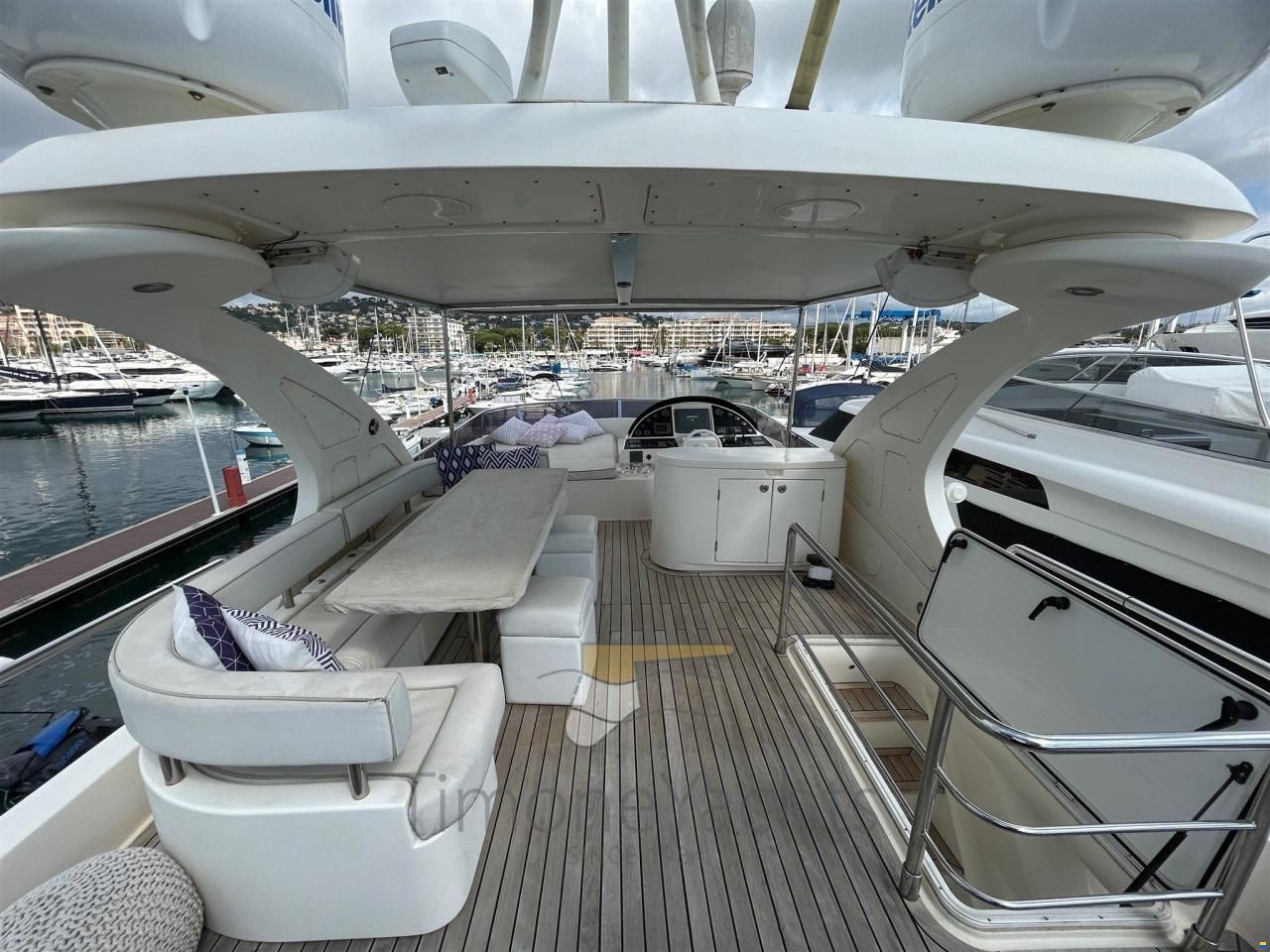 Aicon 64 FLY (4 cabins + crew)