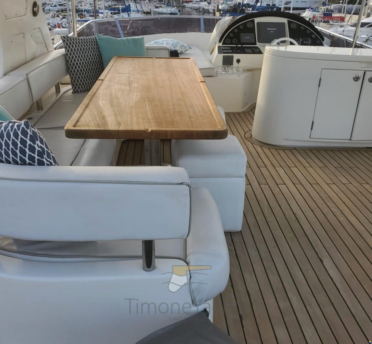 Aicon 64 FLY (4 cabins + crew)