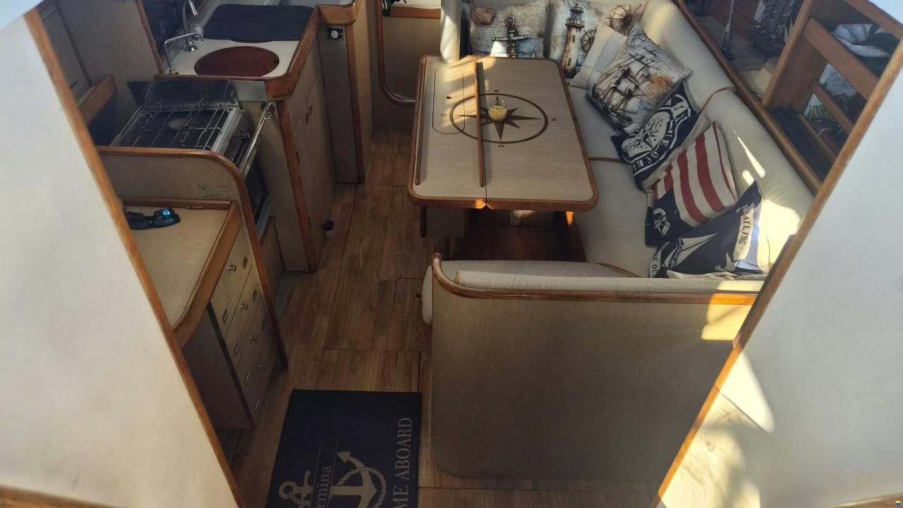 Beneteau Oceanis 320