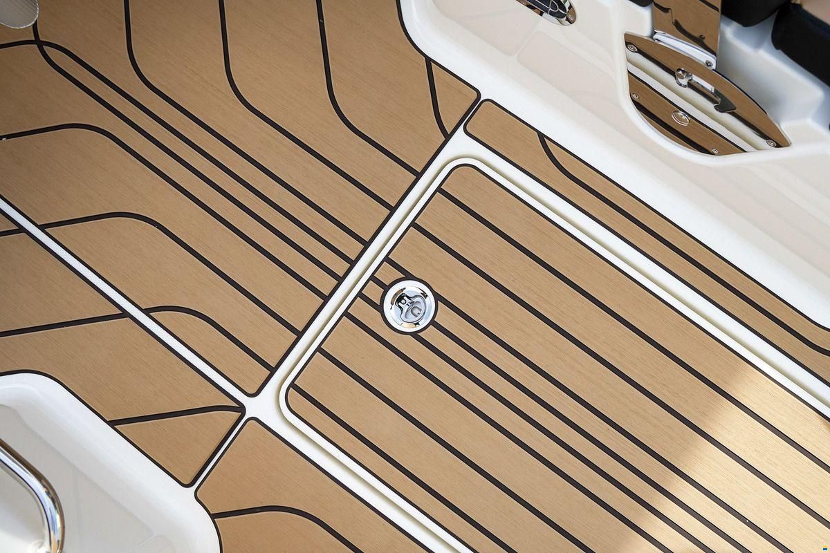 Sea Ray SPX 210