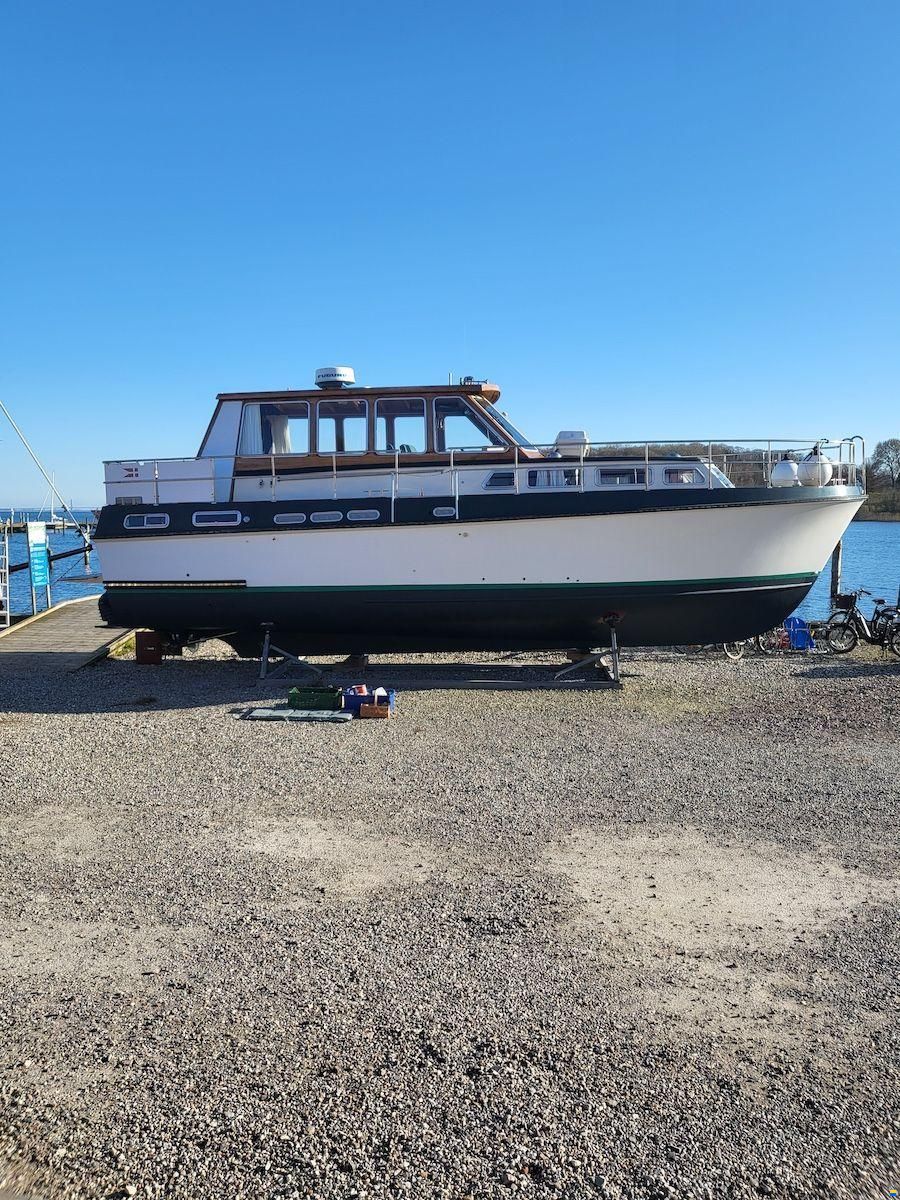 Atlantic 37