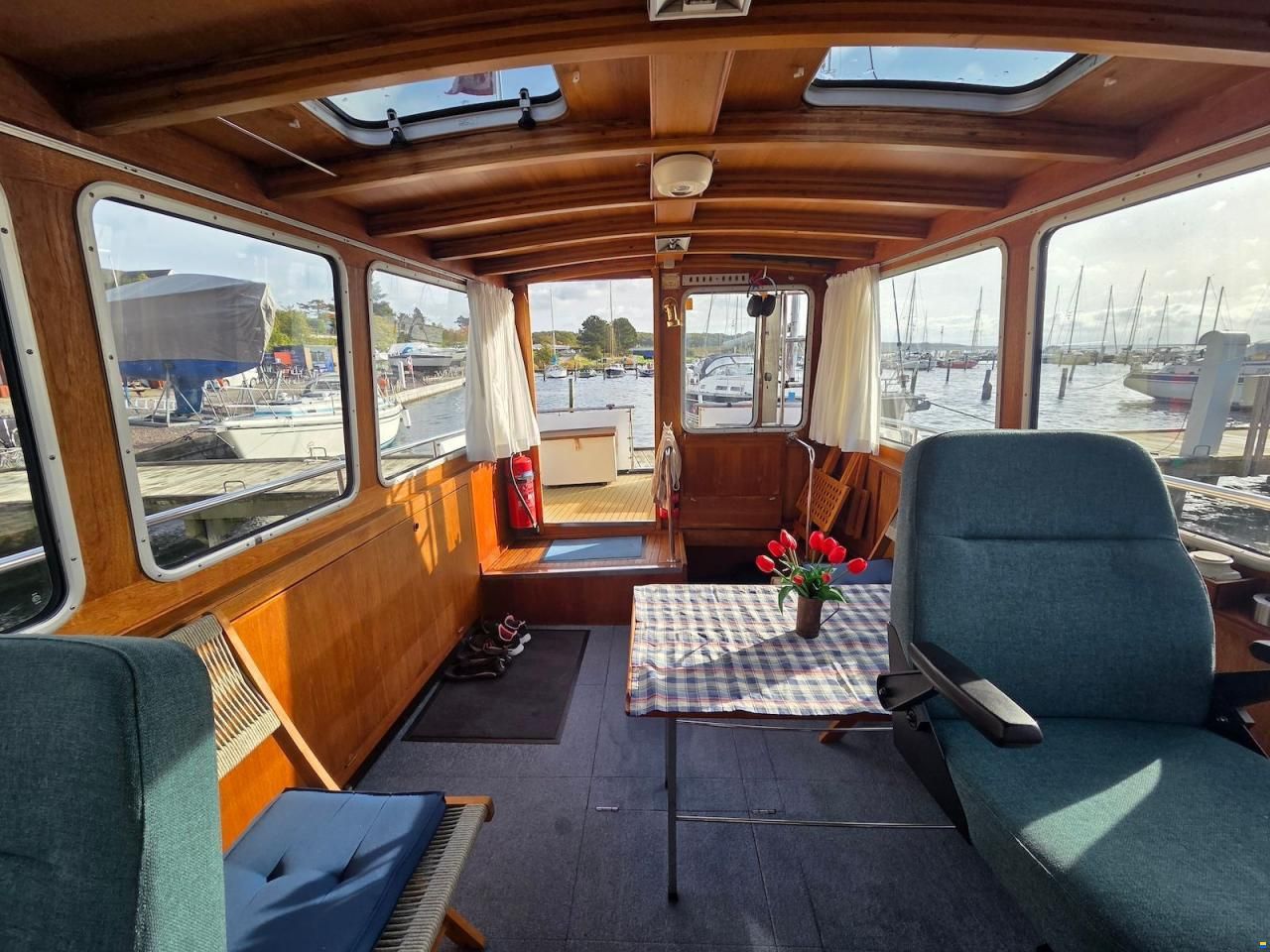 Atlantic 37