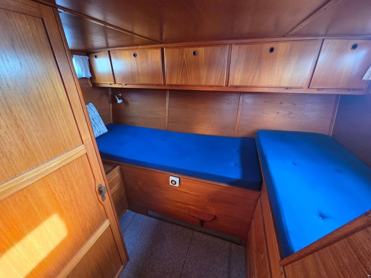Atlantic 37