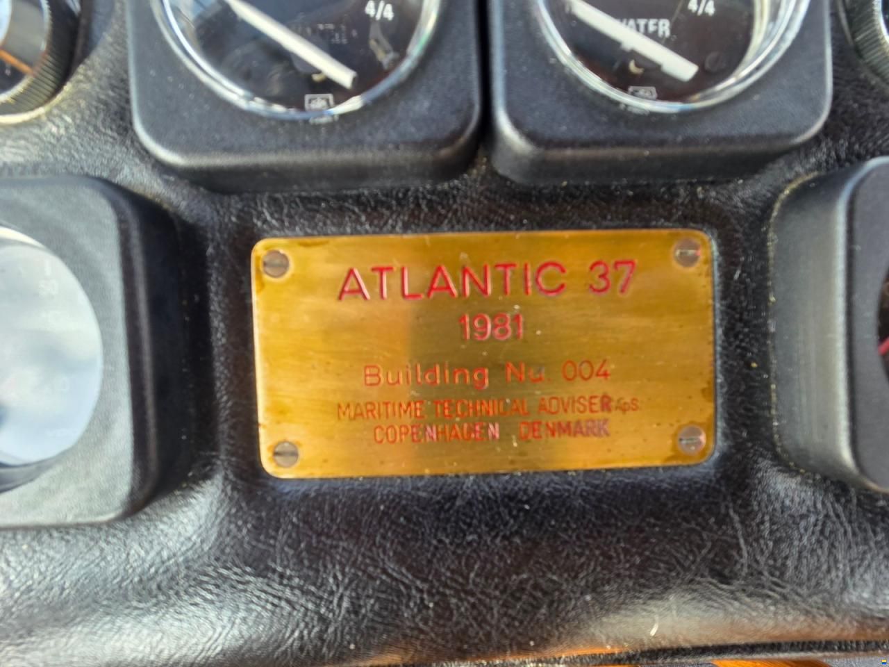 Atlantic 37