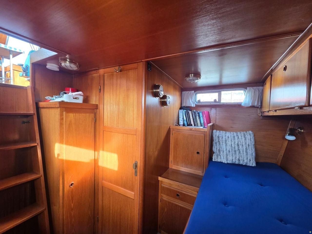 Atlantic 37
