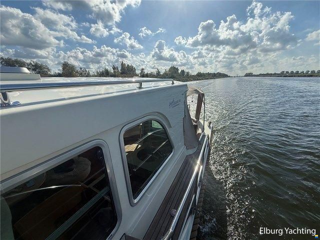 Linssen Grand Sturdy 380 - Sedan
