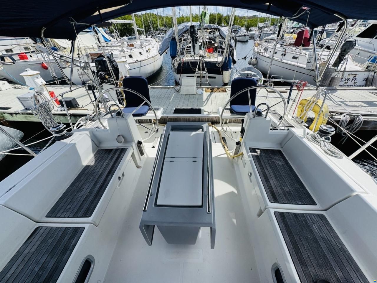 Beneteau Oceanis 41.1