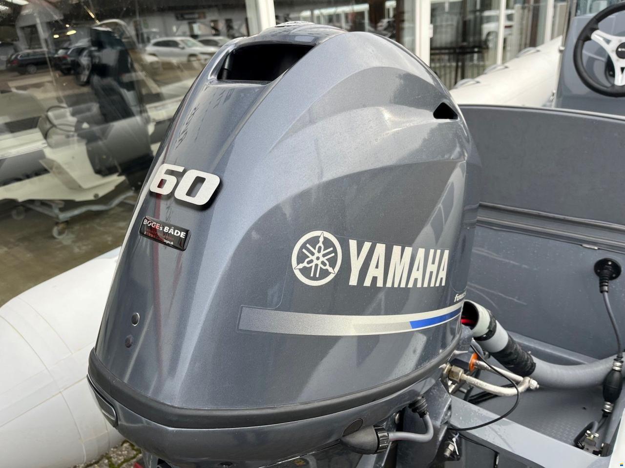Brig Inflatable Boats Falcon Rider F500L med 60 hk Yamaha-EFI