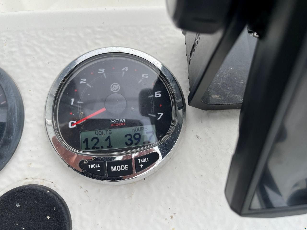Ryds 535 DL med 60 hk Mercury-EFI 4 takt og 1