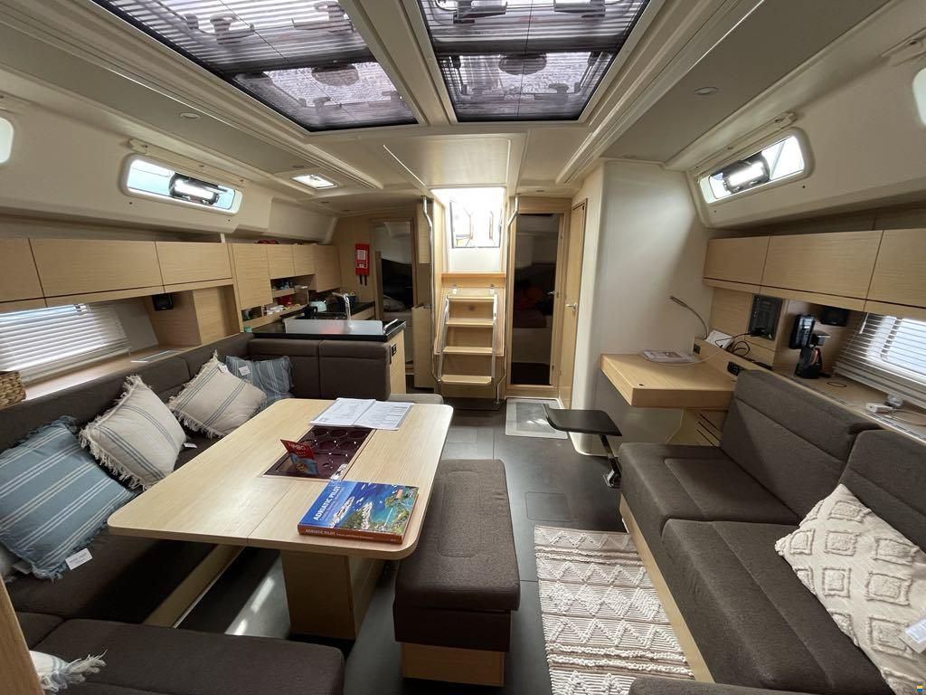 Hanse 458
