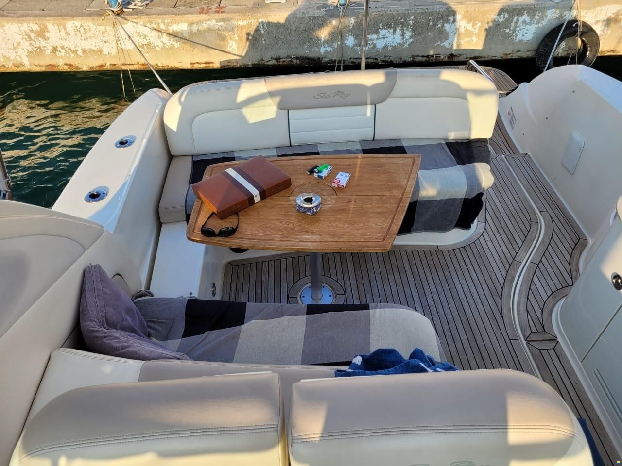 Sea Ray Sea Ray