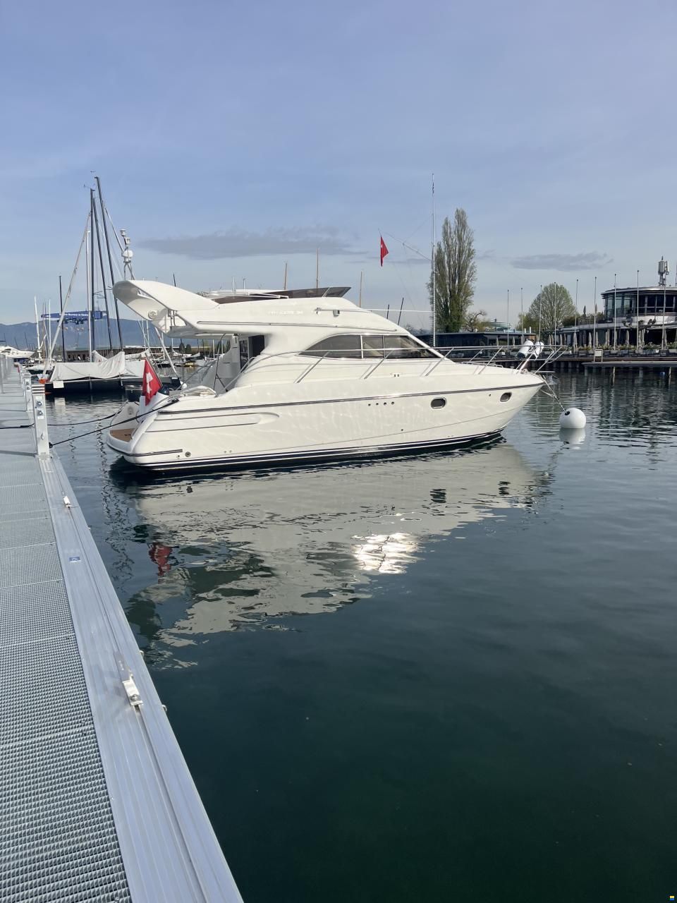 Princess 34 fly