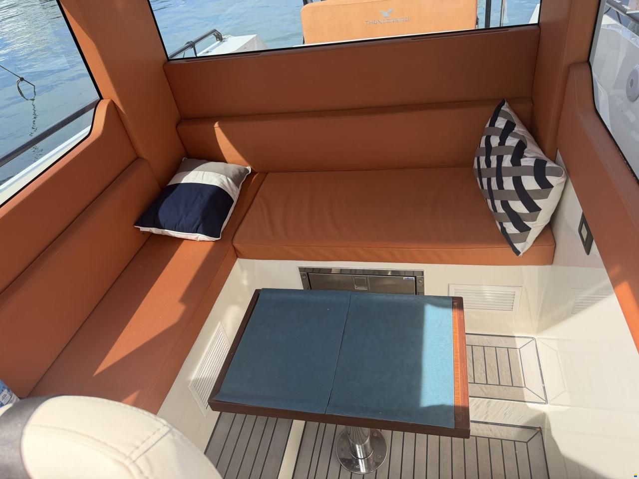 Samba Power Boats 11 Cabin