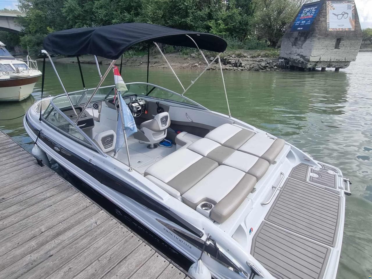 Crownline 220 SS