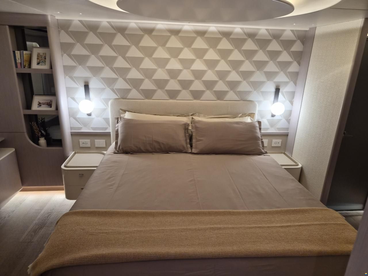 Absolute NAVETTA 70